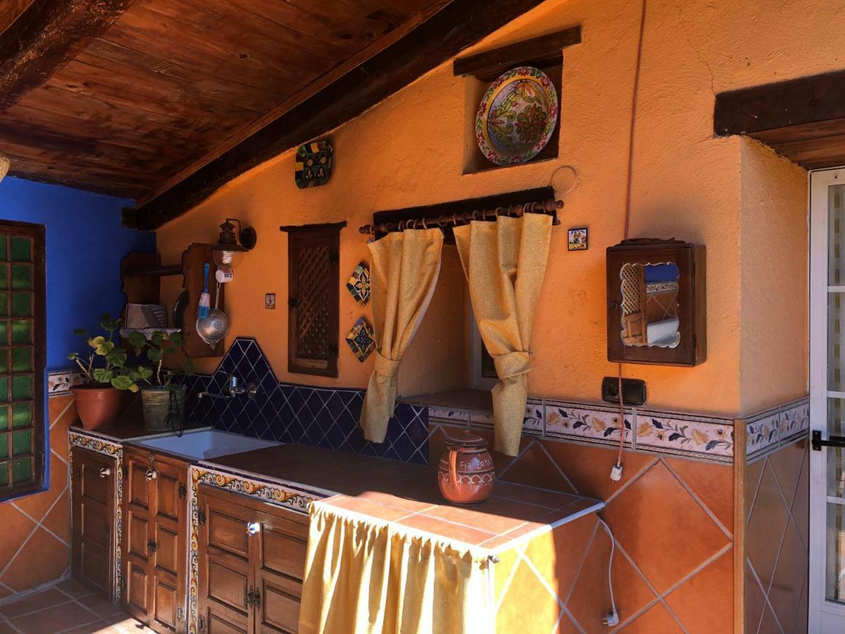 Casa Rural De Anil - Jardin Privado, Wifi, Netflix Y Aire Acondicionado Guest House Velliza Eksteriør bilde